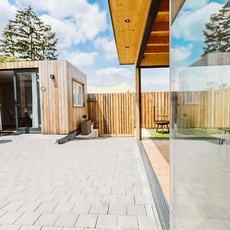 Moderne Tiny Am Weingut *