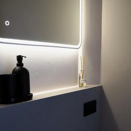 公寓 Moderne Tiny Am Weingut