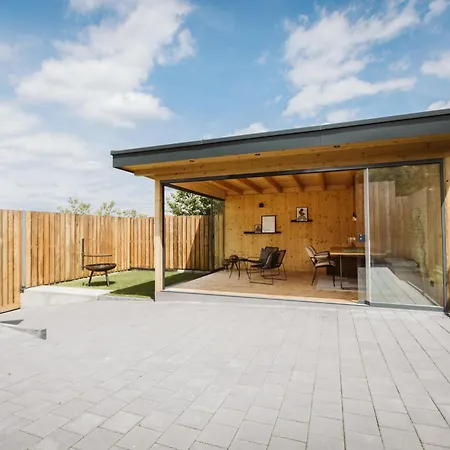 公寓 Moderne Tiny Am Weingut Uelversheim