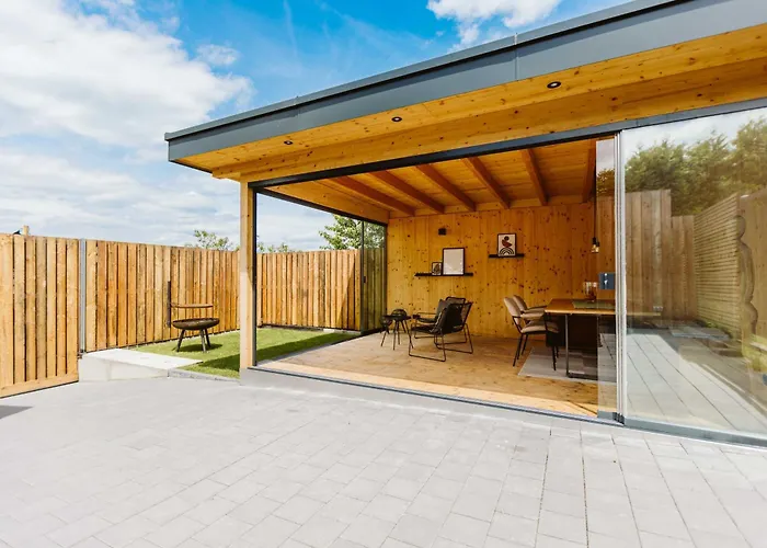 Moderne Tiny Am Weingut * Uelversheim